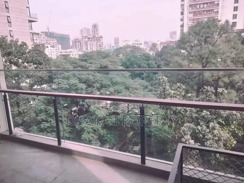 2200-Sqft Luxurious New Apartment Rent in Banani
