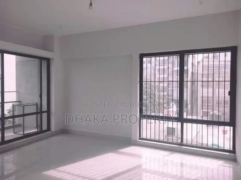 2200-Sqft Luxurious New Apartment Rent in Banani