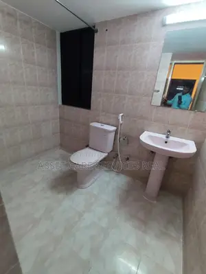 নর্থ গুলশানে ৩ বেডরুমের এক্সক্লুসিভ অ্যাপার্টমেন্ট ভাড়া