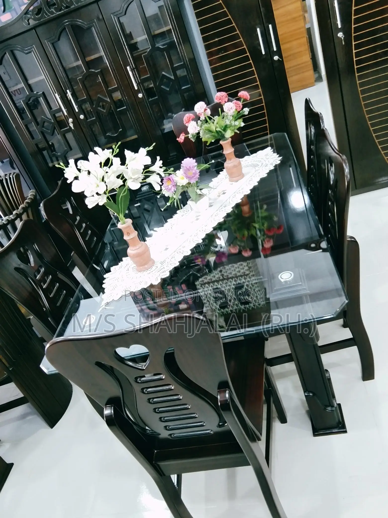 Dining Table Love Model