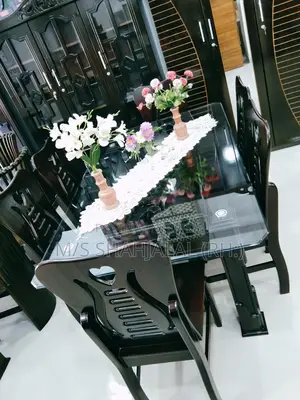 Dining Table Love Model