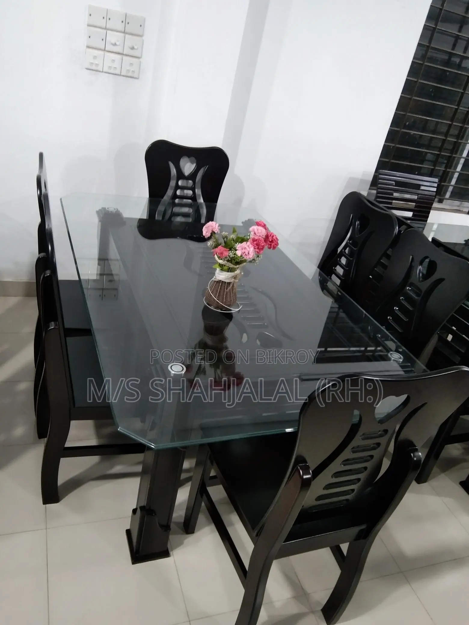 Dining Table Love Model