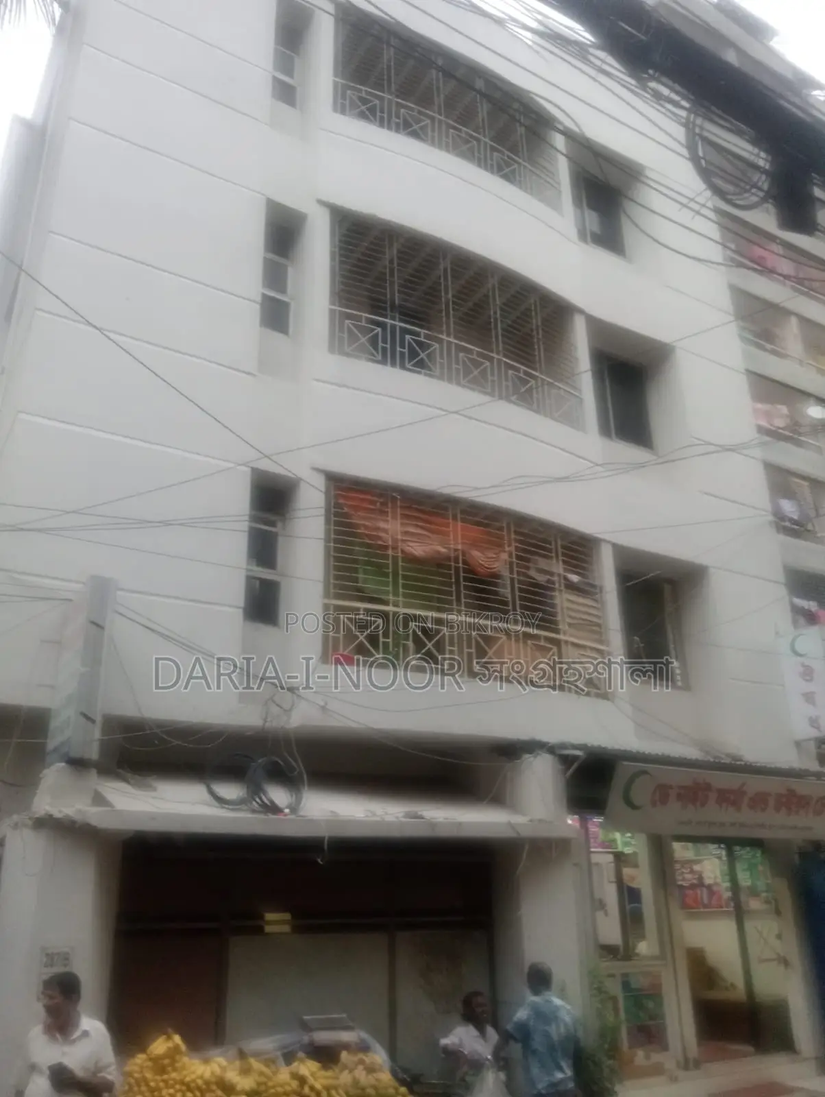 রায়েরর বাজারে ৬ কাঠা জমিতে বাড়ি বিক্রি