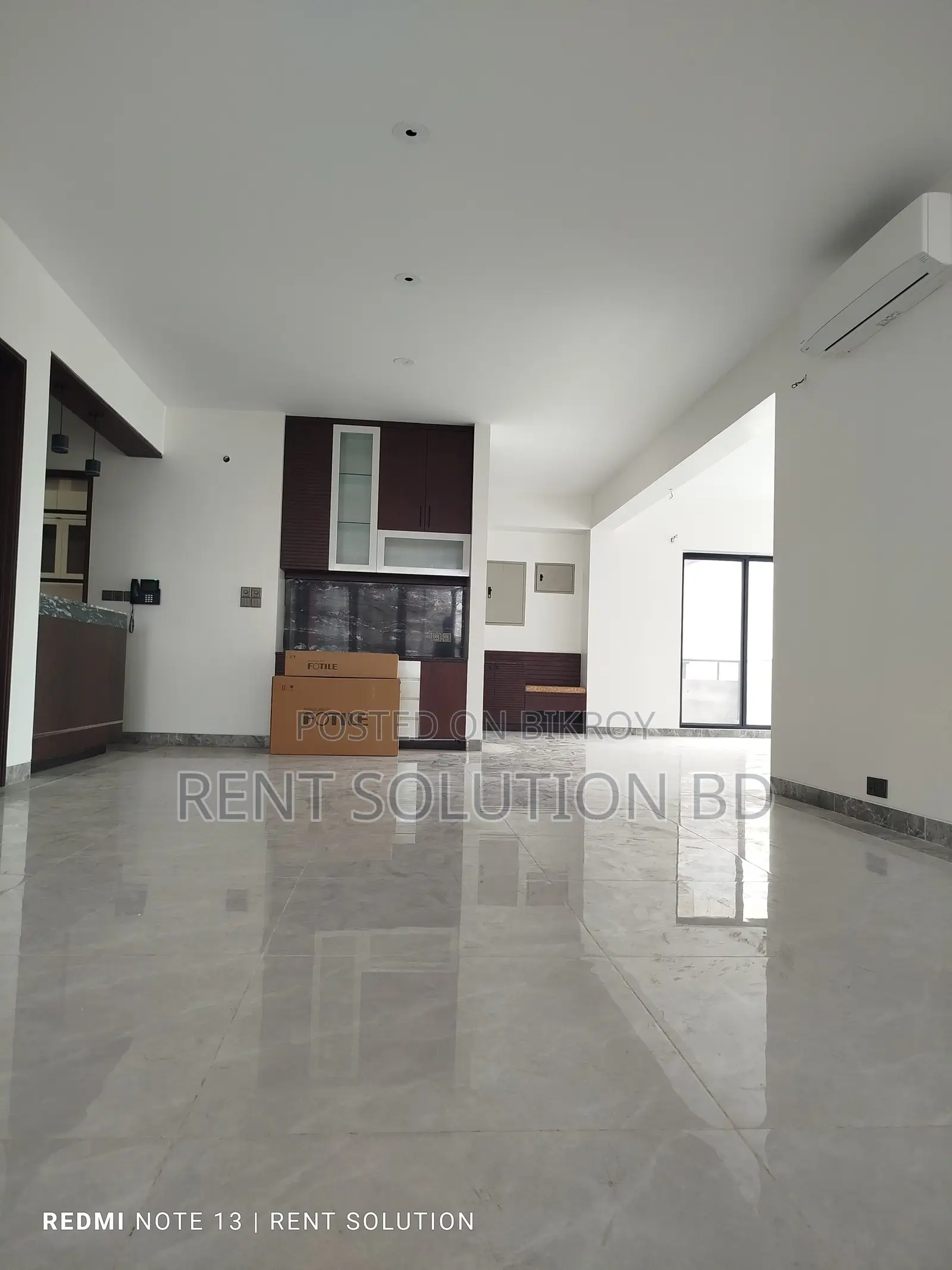 Park View Semi Furnished new apartment for rent in Gulshan