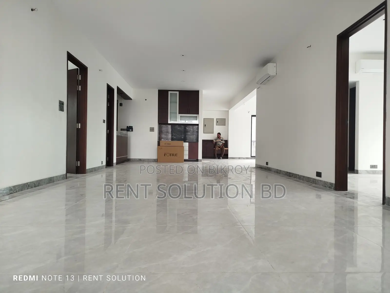 Park View Semi Furnished new apartment for rent in Gulshan