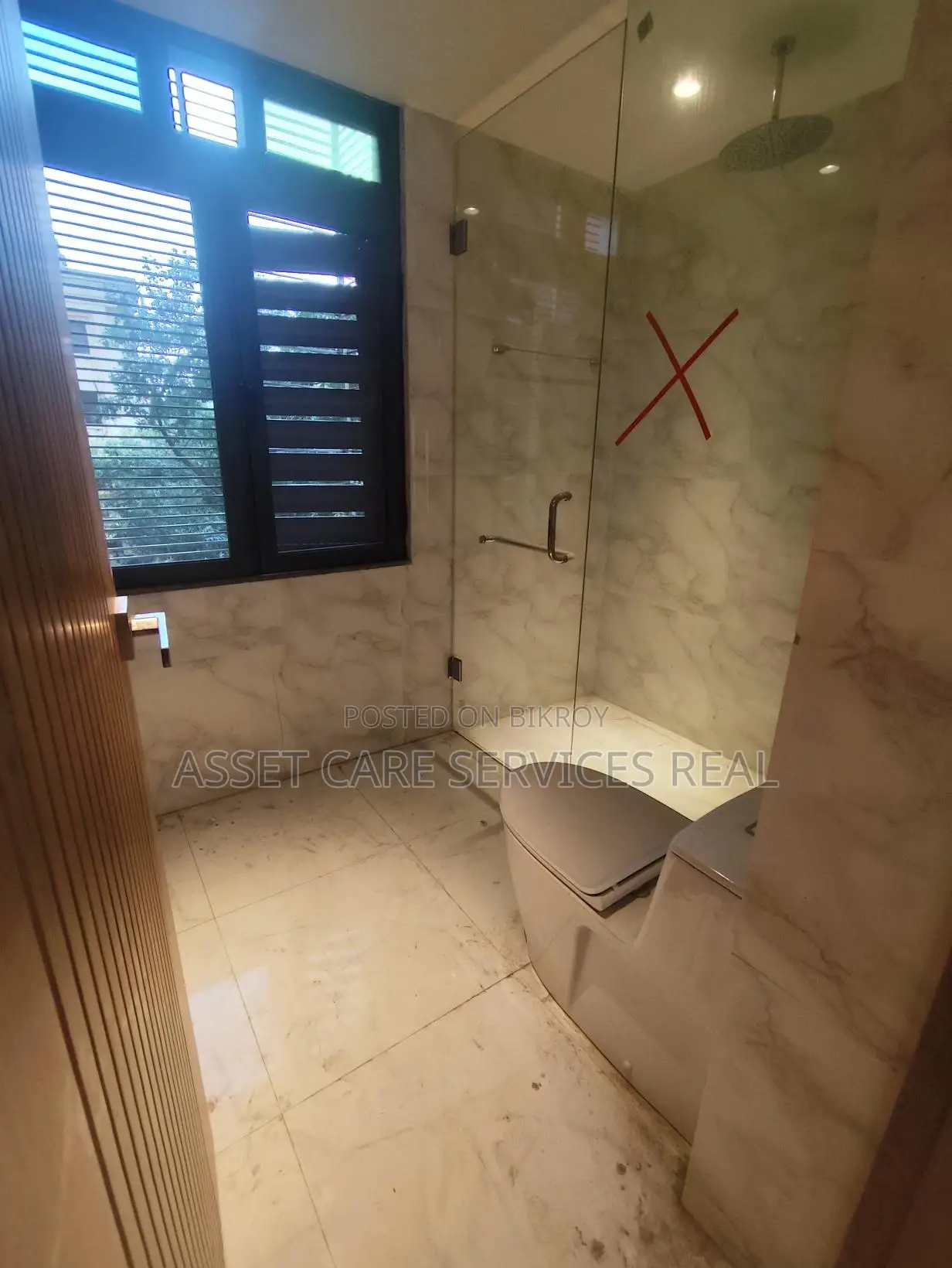 Brand New Semi-Furnished Luxurious 3-Bed Apartment Rent In Gulshan