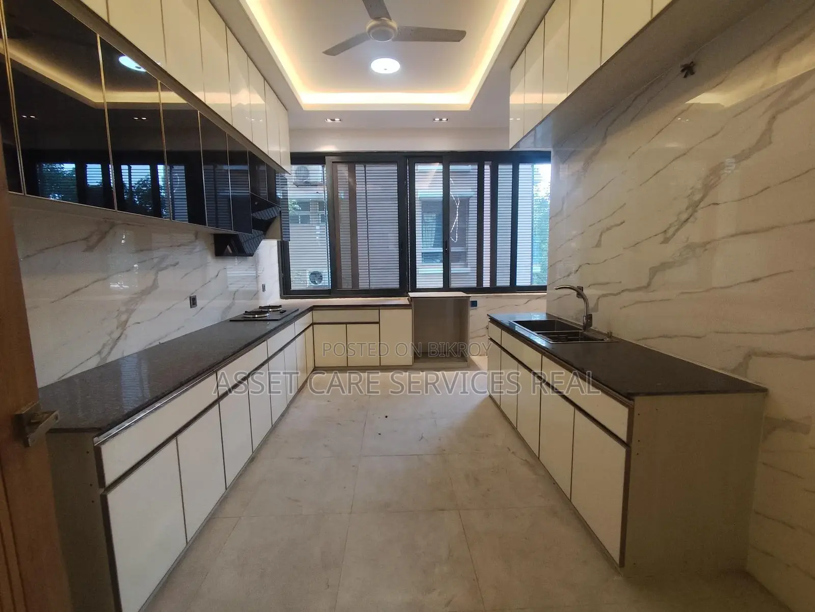 Brand New Semi-Furnished Luxurious 3-Bed Apartment Rent In Gulshan