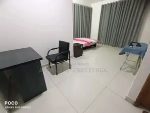 গুলশান-১ এ ৩ বেডরুমের ফুল-ফার্নিশড সুন্দর অ্যাপার্টমেন্ট ভাড়া