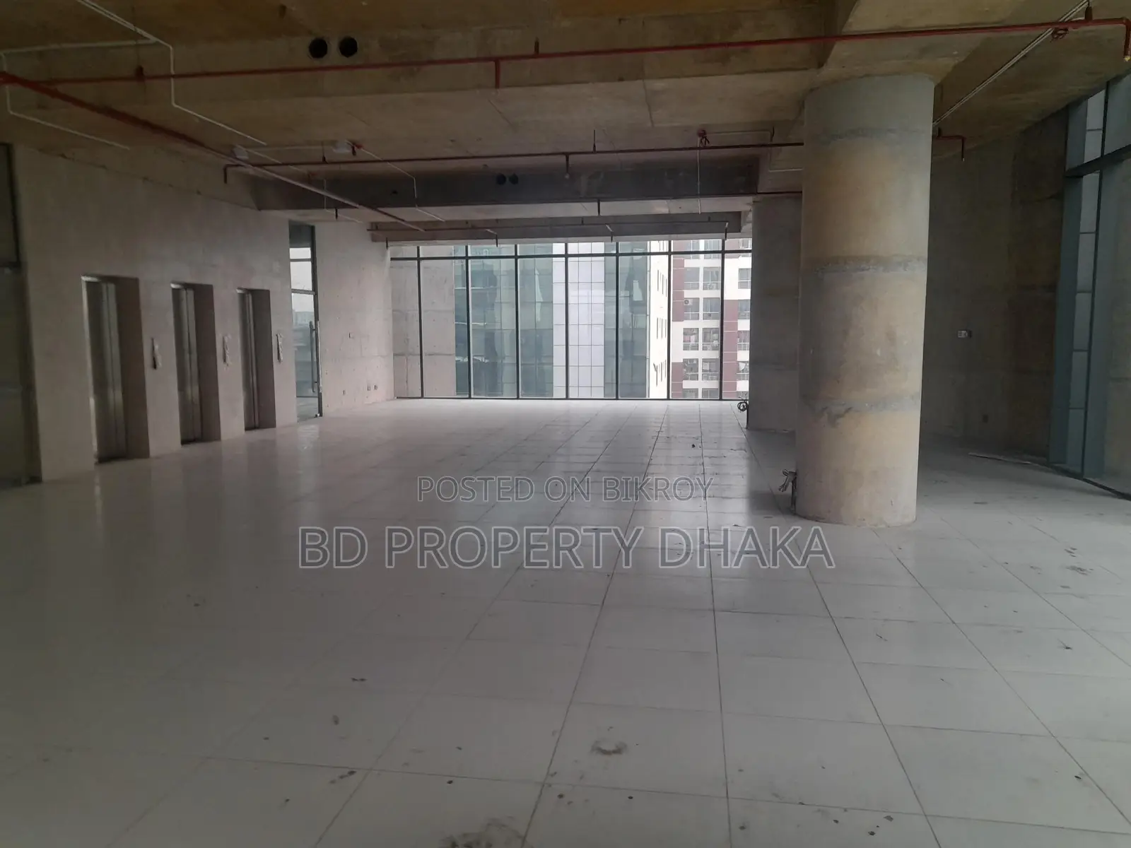 17000 Sqft Open Modern Commercial Space for Rent in Gulshan Avenue