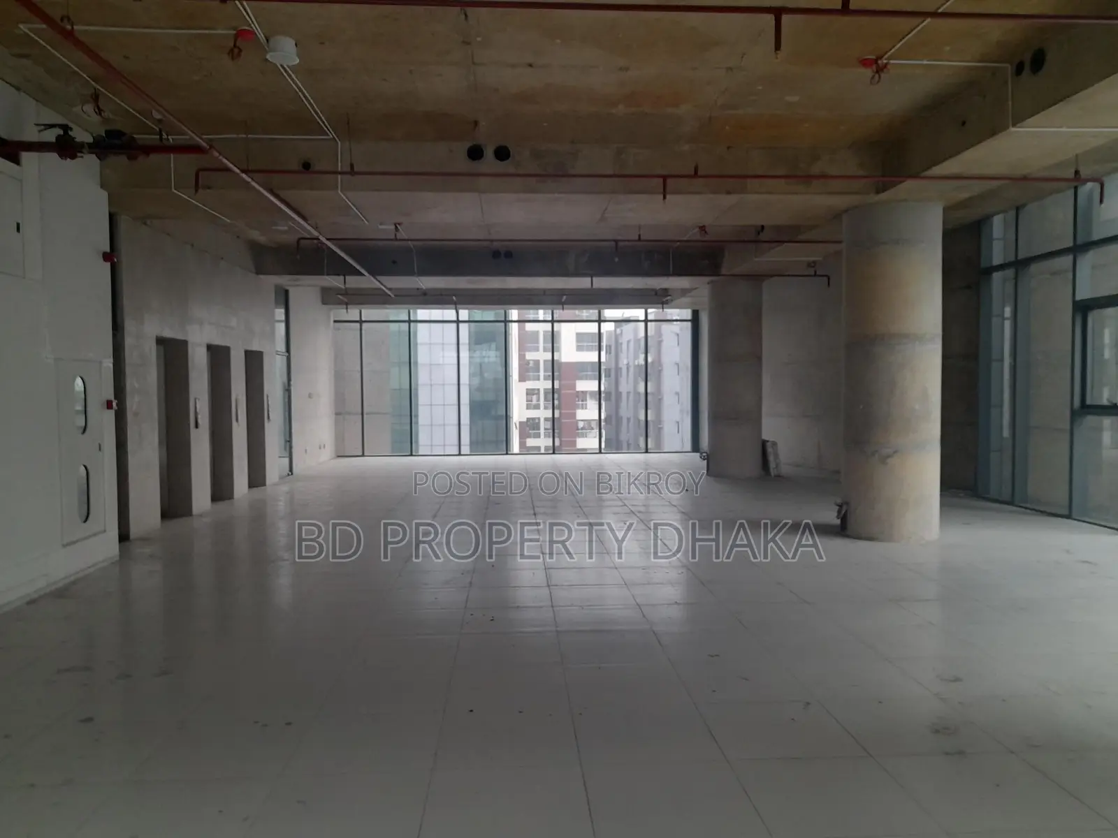 17000 Sqft Open Modern Commercial Space for Rent in Gulshan Avenue