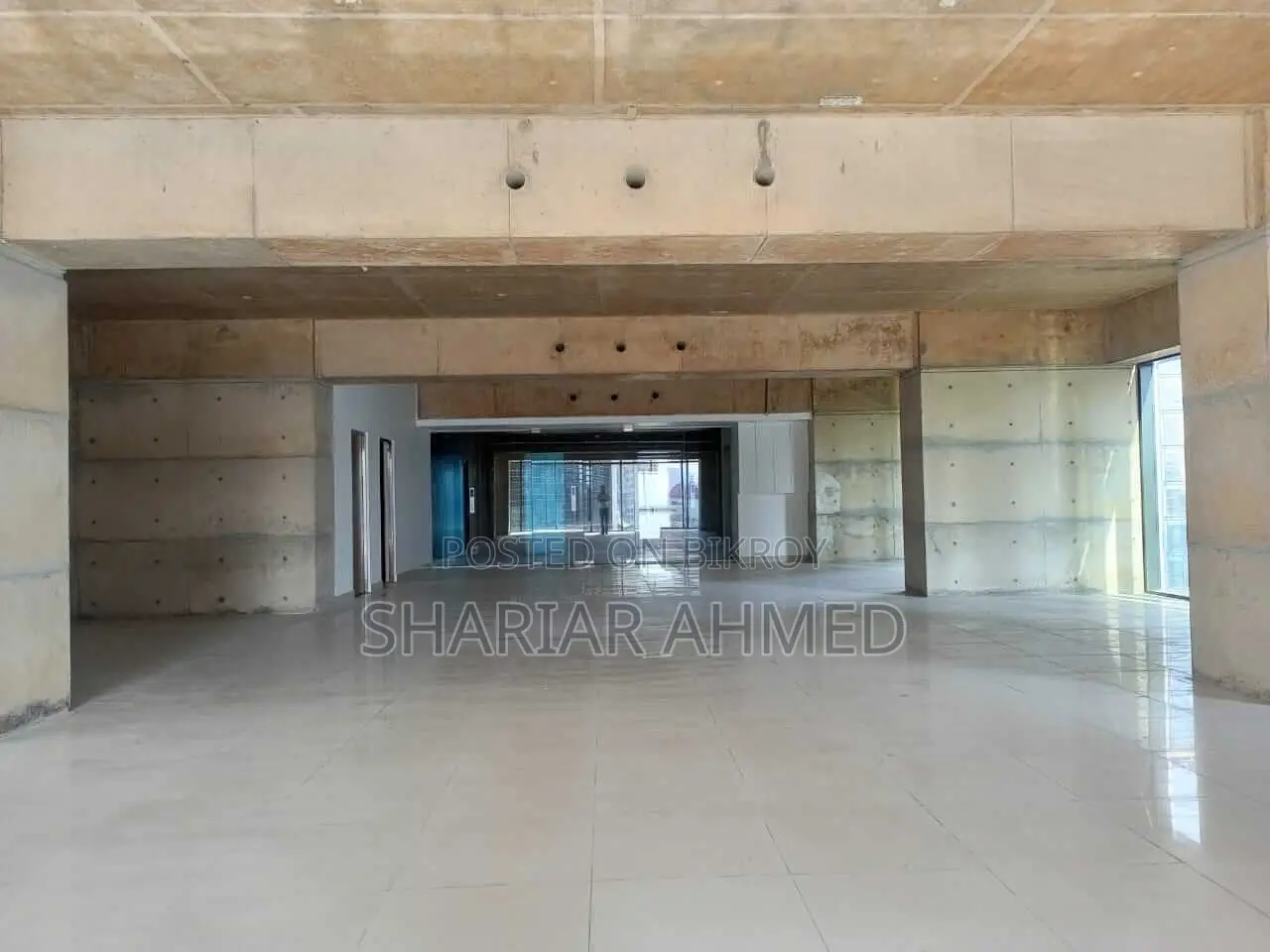 GULSHAN AVENUE - COMMERCIAL 4000 SQFT OPEN SPACE RENT
