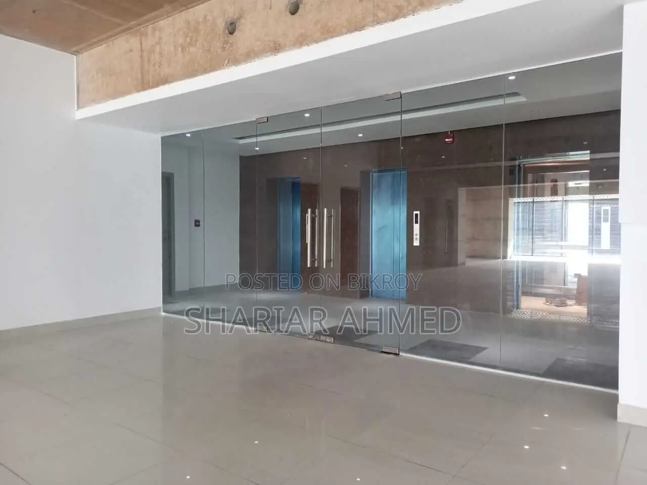 GULSHAN AVENUE - COMMERCIAL 4000 SQFT OPEN SPACE RENT
