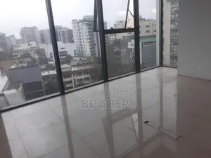 গুলশান-২ এ ১৫০০ বর্গফুটের সম্পূর্ণ বাণিজ্যিক ওপেন স্পেস ভাড়া