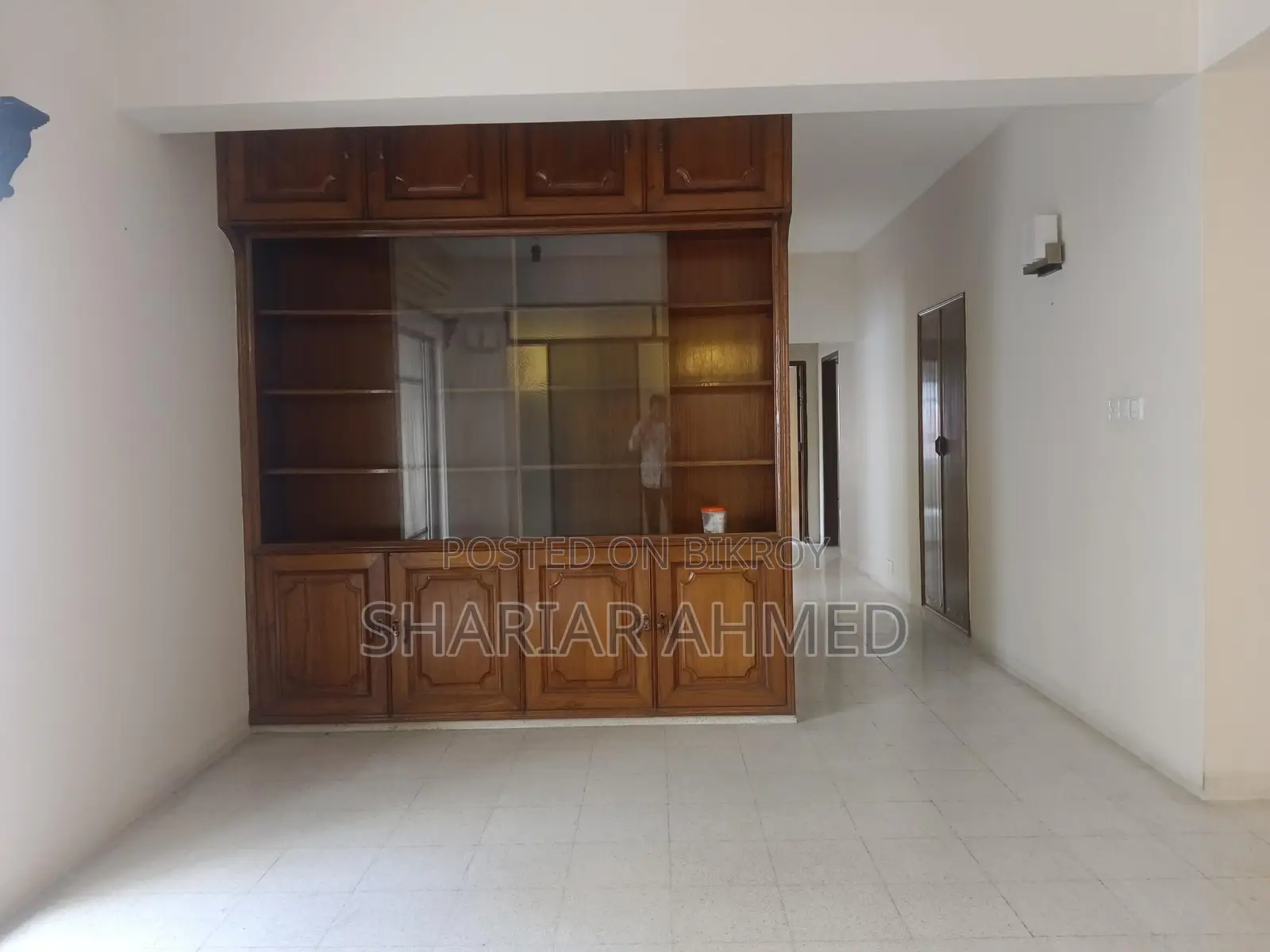 2950 Sqft 4 Bed Semi-Furnished Apartment For Rent In North Gulshan