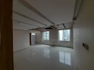 5100 Sqft Open Commercial Space for Rent in Gulshan Avenue