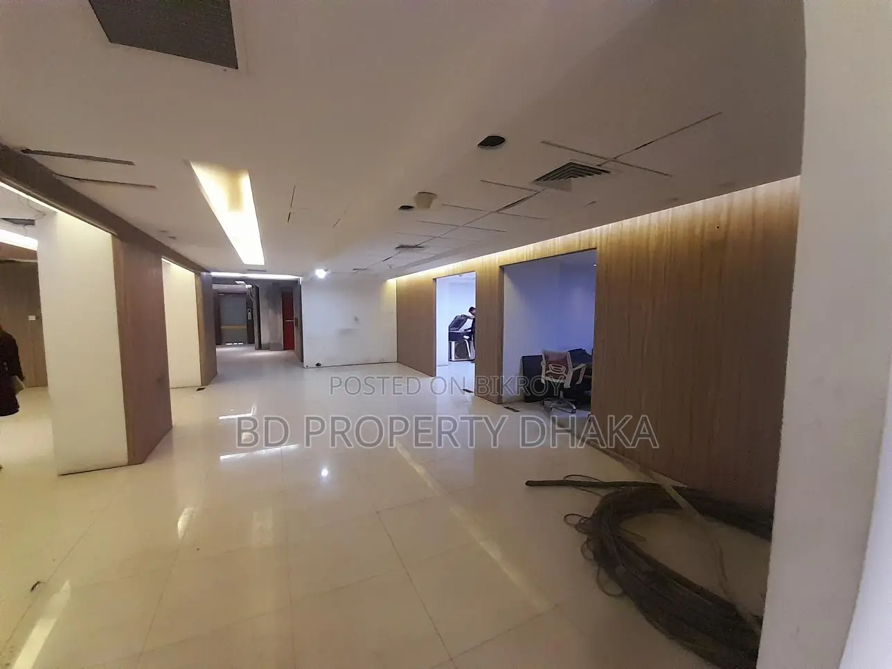 5100 Sqft Open Commercial Space for Rent in Gulshan Avenue