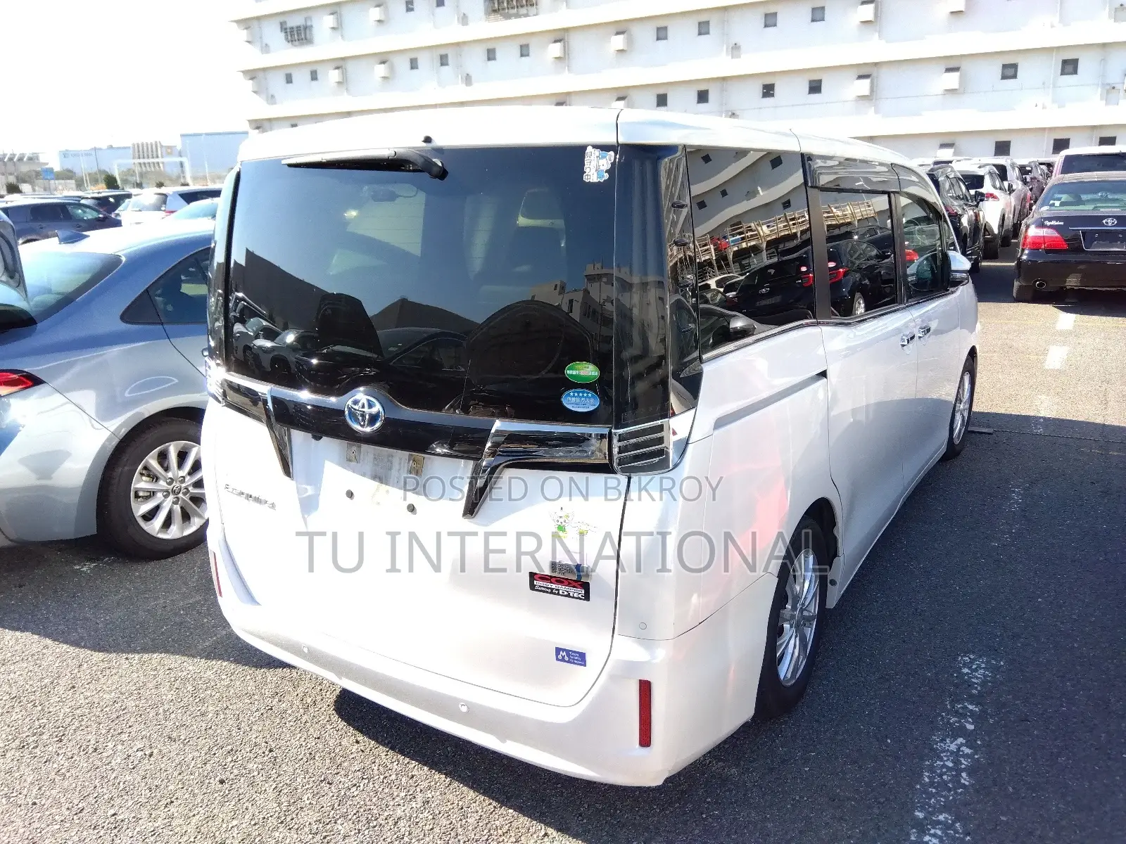 Toyota Esquire GI PREMIUM HYBRID 2020