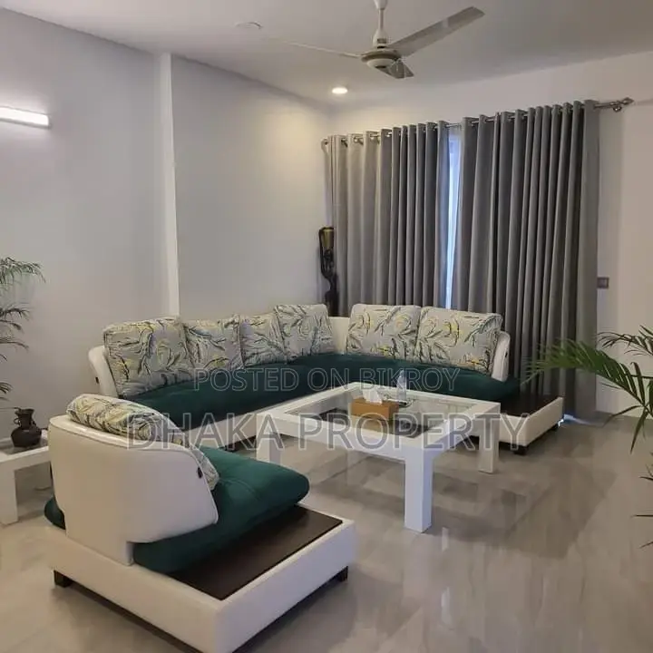 Luxurious Full Furnished Apartment Rent in Banani