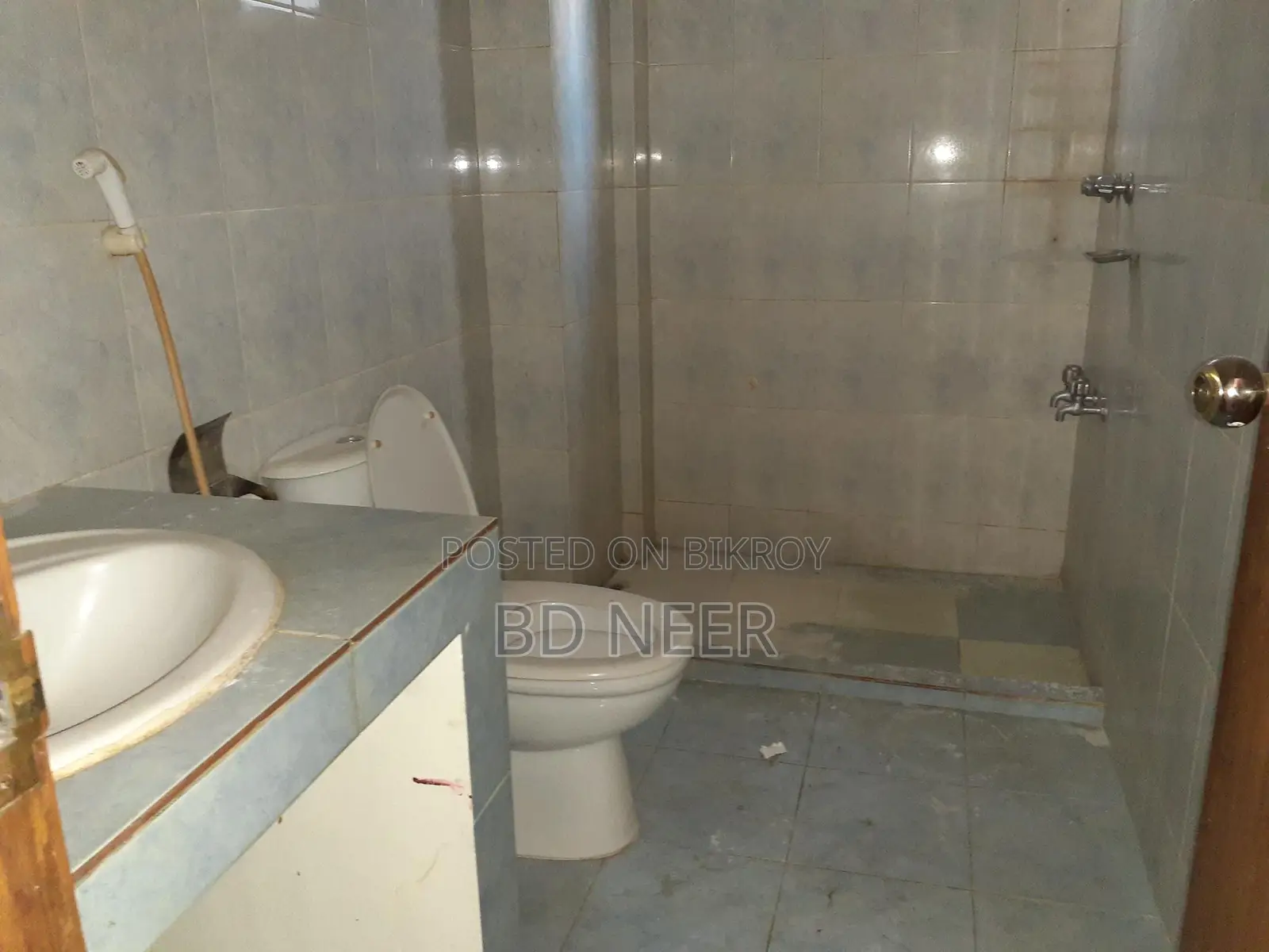 5000 SqFt Office Space For Rent in Gulshan-2
