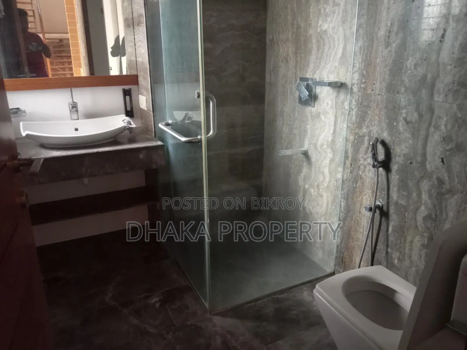 (4200-Sqft) Duplex Luxurious Apartment Rent in Gulshan