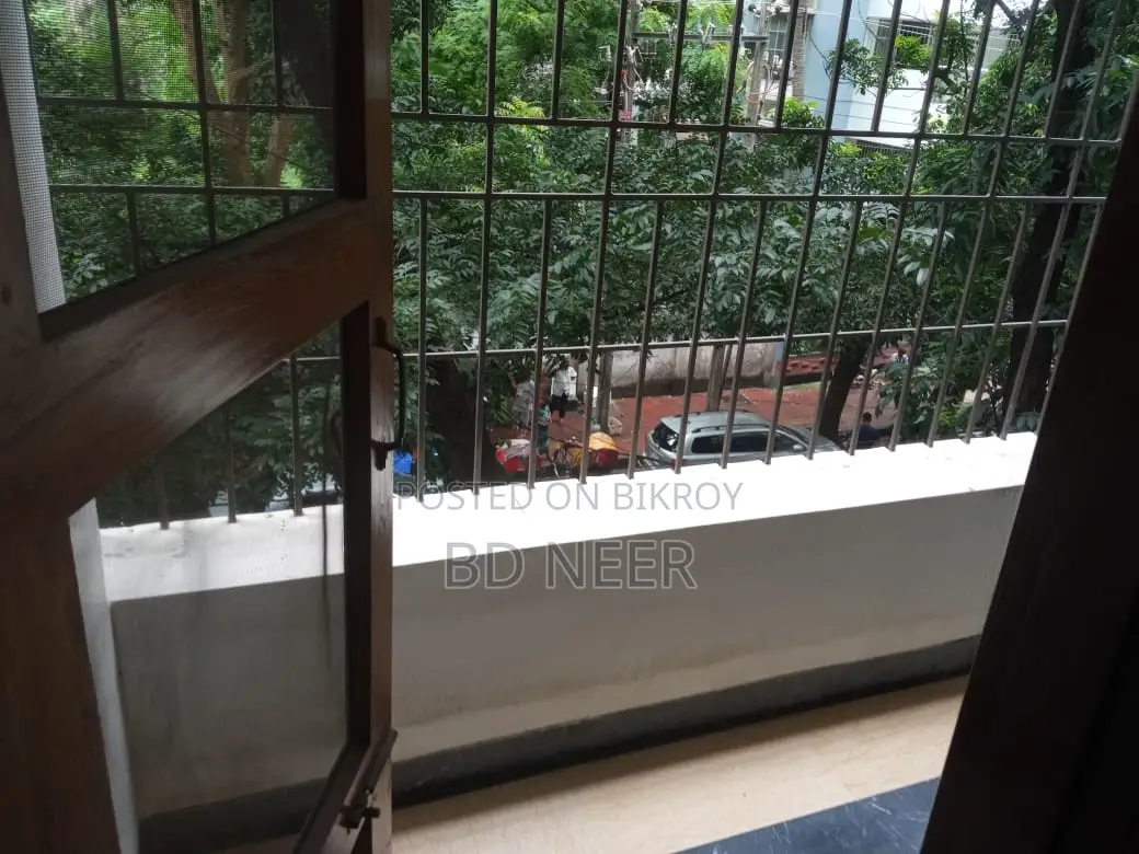 Full Furnish Apt Available in Gulshan