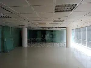 গুলশান এভিনিউতে ৪৪০০ বর্গফুটের এক্সক্লুসিভ কমার্শিয়াল প্রপার্টি ভাড়া হবে