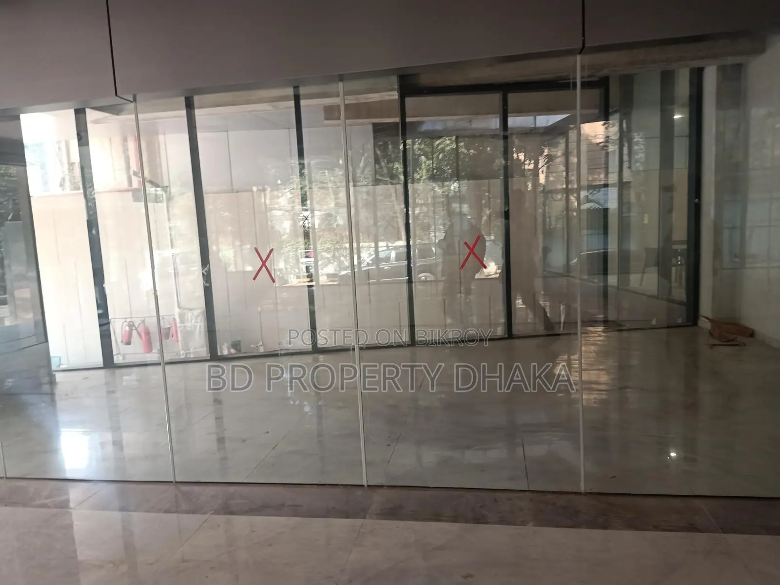 2700 Sqft Open Shop/showroom Ground floor rent