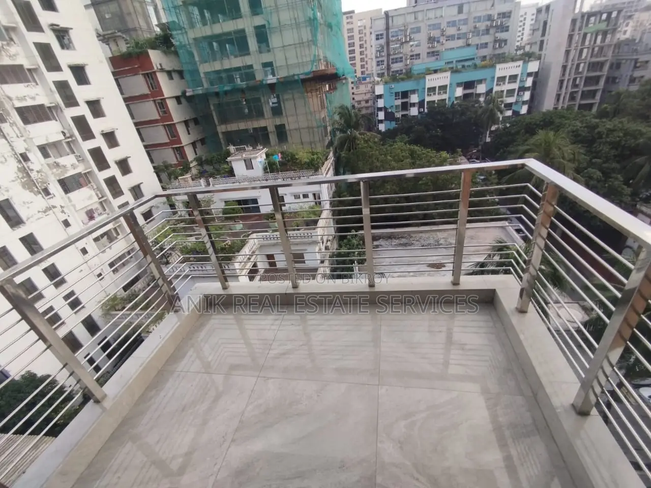 গুলশান ১-এ ৪৫০০ বর্গফুট অফিস স্পেস ভাড়া হবে