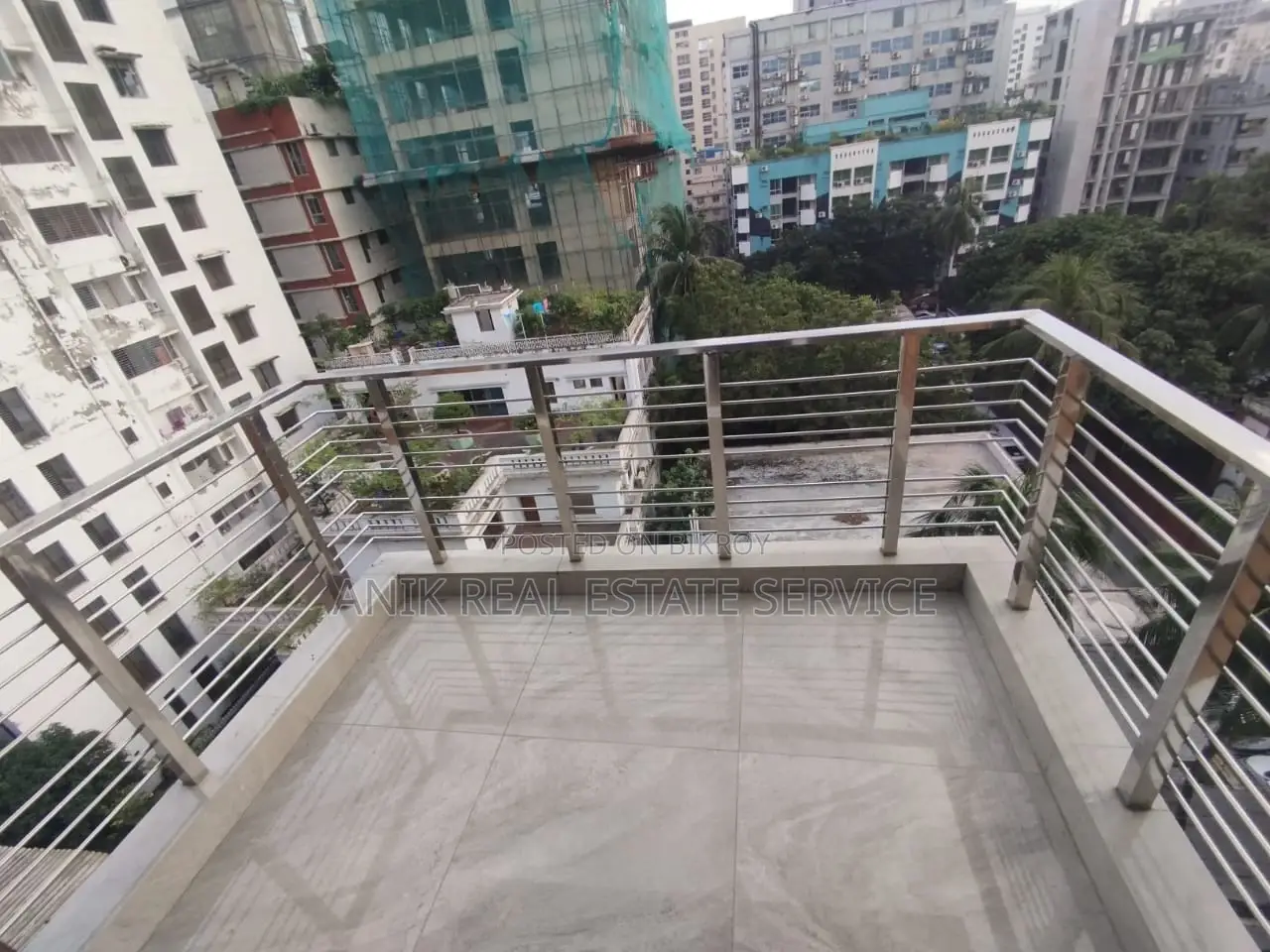 গুলশান ১-এ ৪৫০০ বর্গফুট অফিস স্পেস ভাড়া হবে