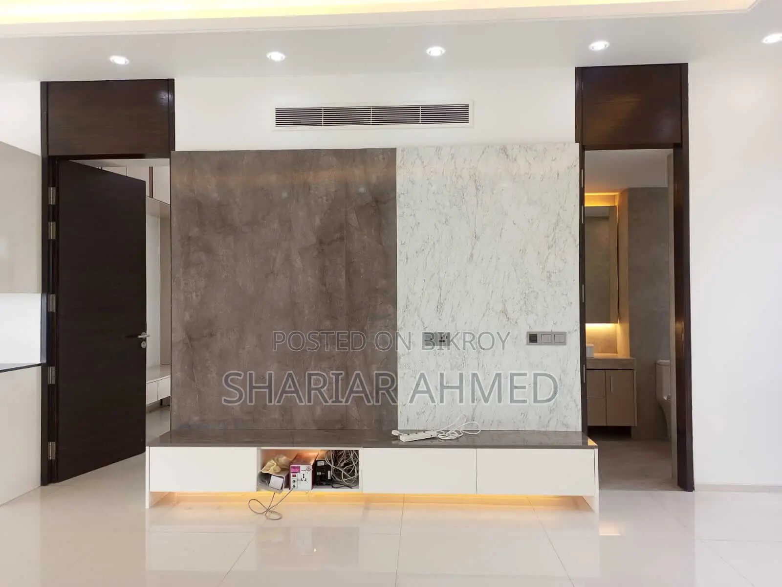 Exclusive (Gym & Pool) Semi-Furnished Ready Flat for Rent in Gulshan