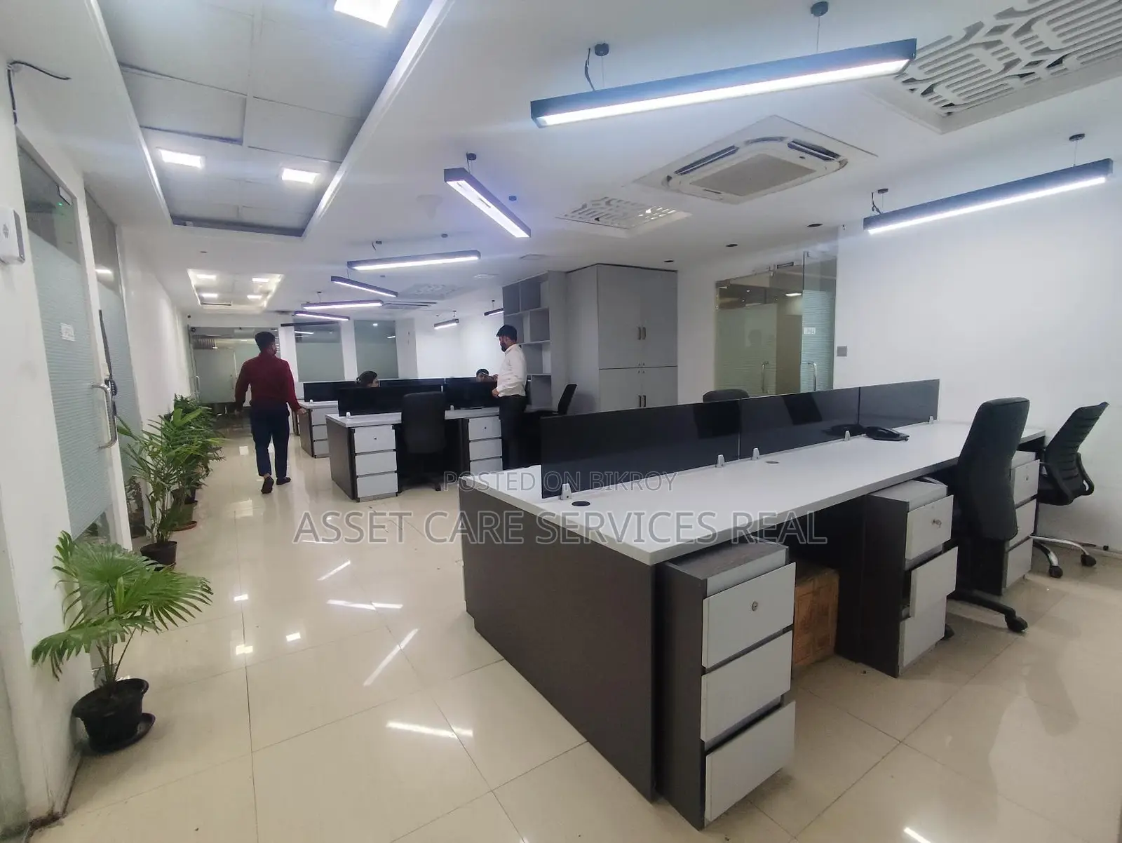 Fully Commercial (3217-Sqft) Furnished Office Space Rent In Banani