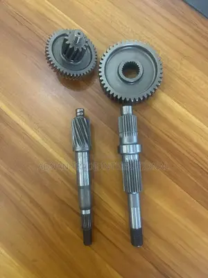 Scooter Transmission Axle Drive Output Sprocket Shaft GearboxOutput