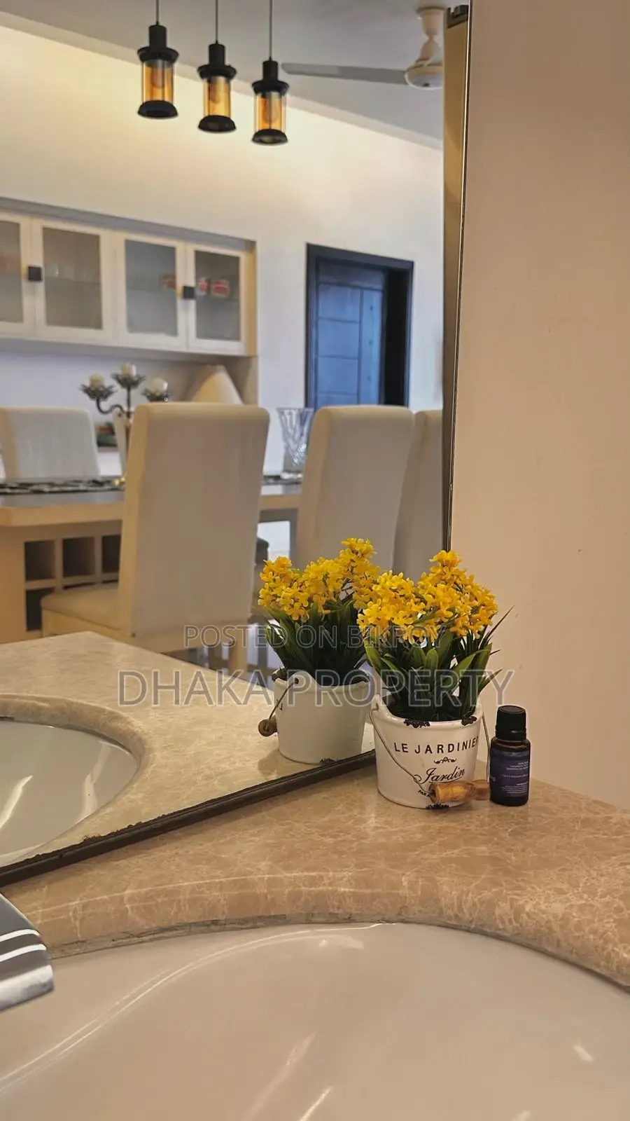 Gorgeous Full-Furnished Apartment Rent in Gulshan