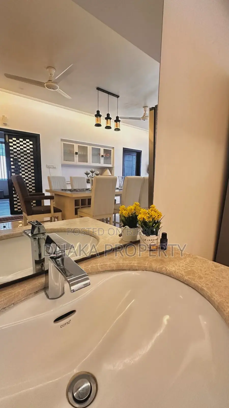 Gorgeous Full-Furnished Apartment Rent in Gulshan