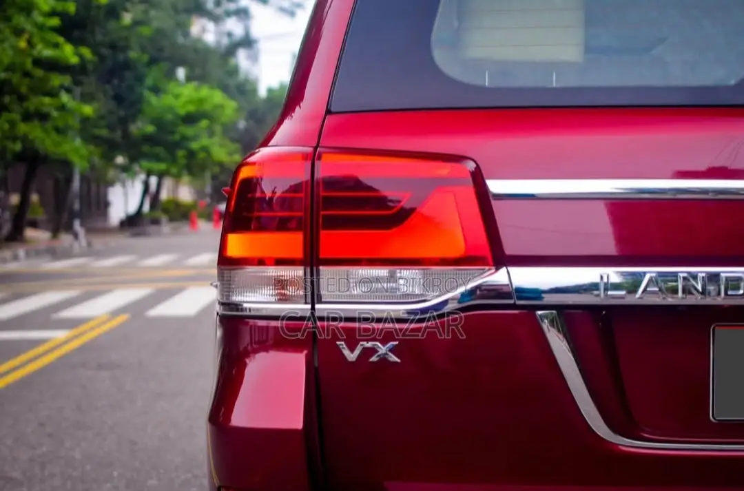 Toyota Land Cruiser V8 VX LIMITED 2017