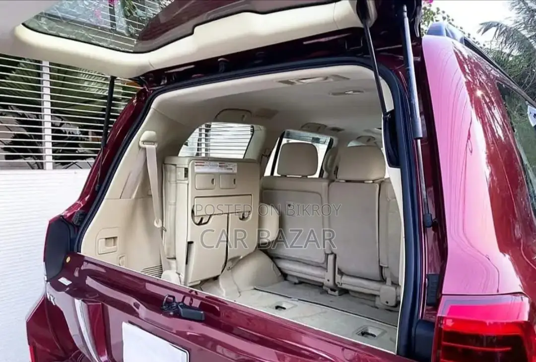 Toyota Land Cruiser V8 VX LIMITED 2017