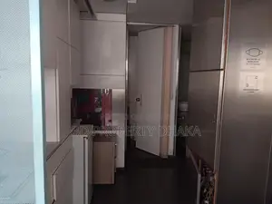 বনানীতে ২৪৫০ বর্গফুটের নতুন কমার্শিয়াল স্পেস ভাড়া