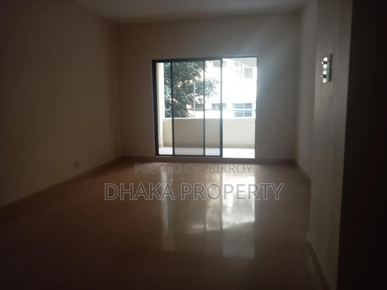Un-Furnished 4 Beds (3300-Sqft) Apartment Rent in Gulshan -2