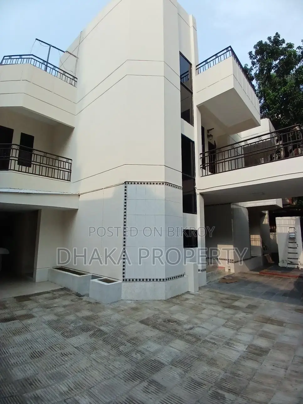Independent House Rent At Baridhara Diplomatic Zone