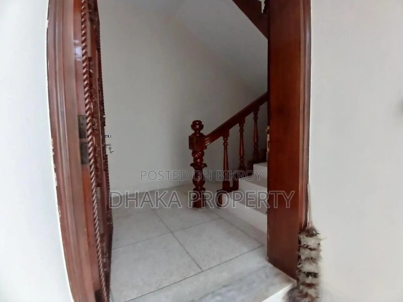 Independent House Rent At Baridhara Diplomatic Zone