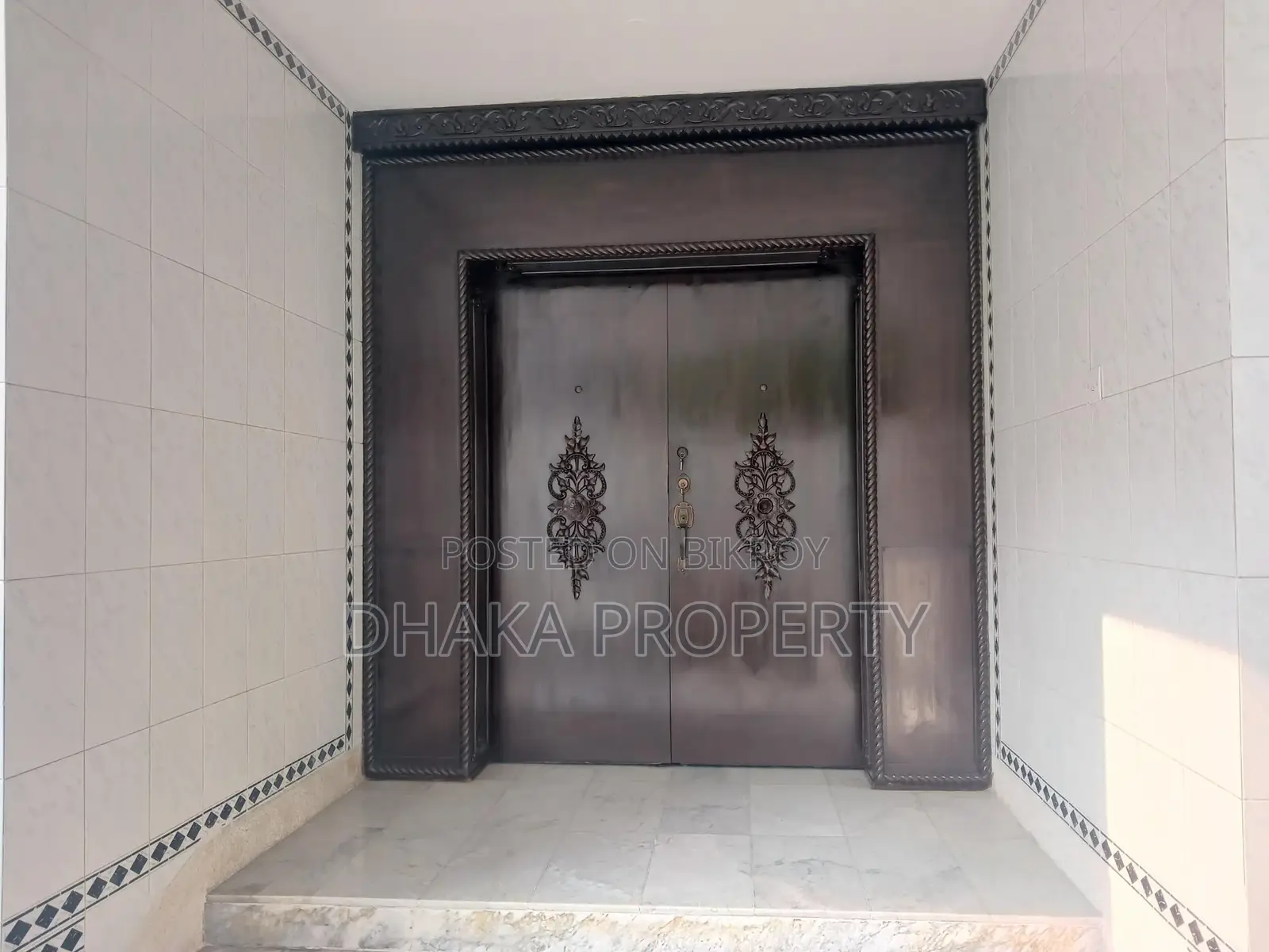 Independent House Rent At Baridhara Diplomatic Zone