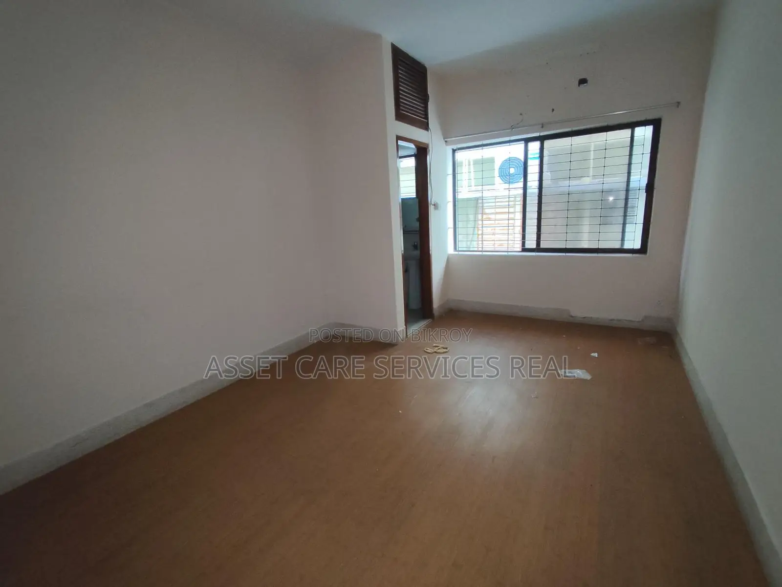 Baridhara DOHS 2850-Sqft Office Space For Rent