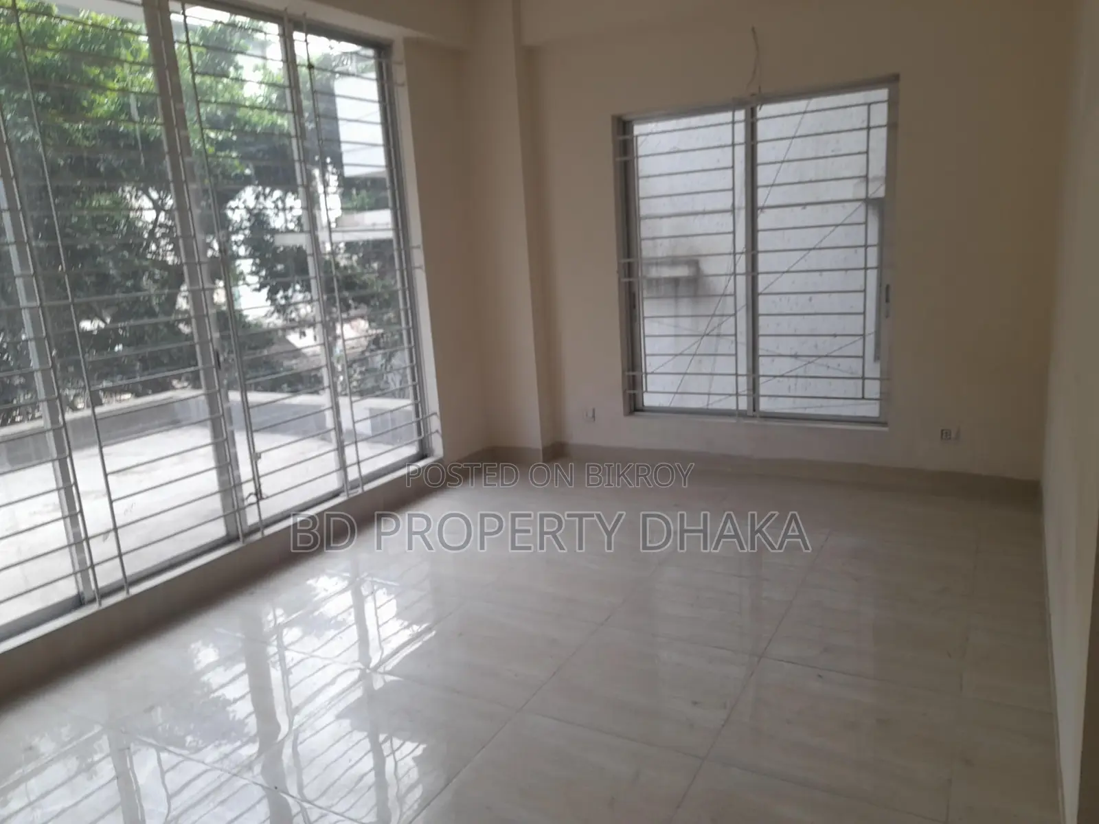 Nice New Building 2950 Sqft Office Space rent in Banani
