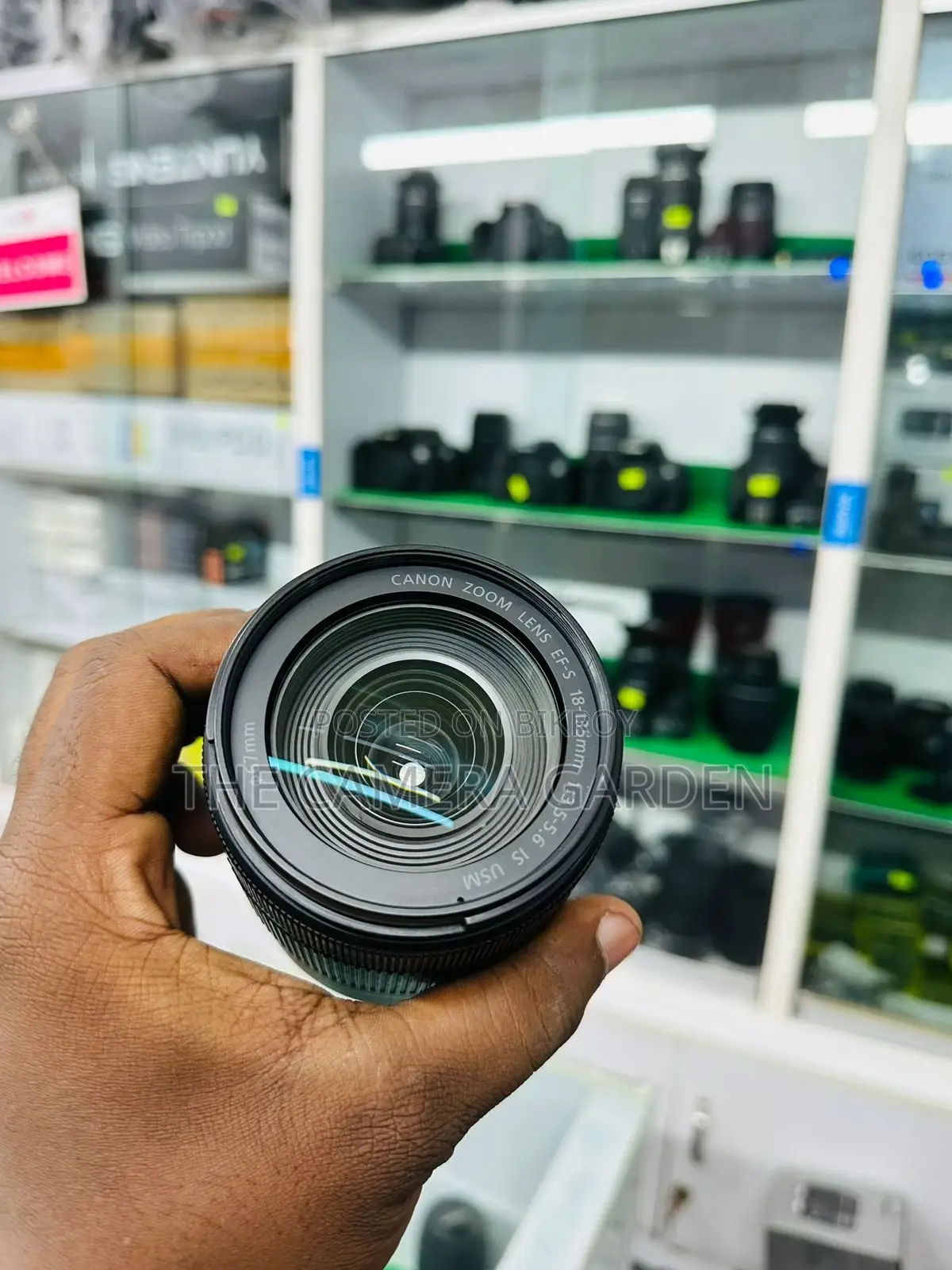 Canon 18-135mm USM Master Lens