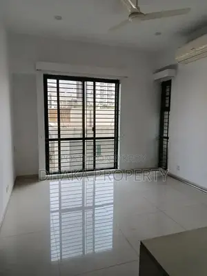 বারিধারায় সুইমিং পুল ও জিম সুবিধাসহ বিলাসবহুল অ্যাপার্টমেন্ট ভাড়া