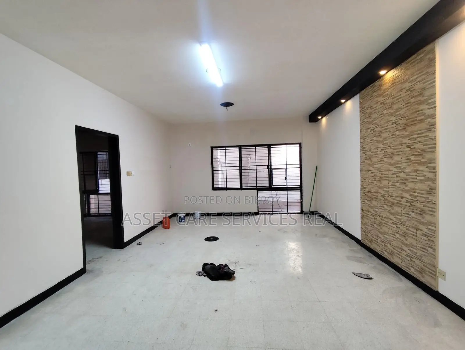 Baridhara Diplomatic Zone 3Bed Un-Furnished Apartment Rent