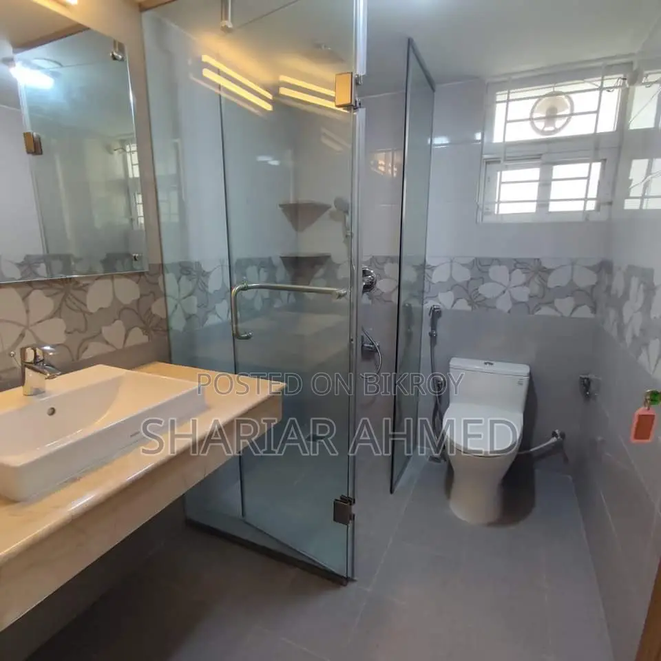 A Nicely Constructed Apartment Of 4400 SqFt Rent In Gulshan