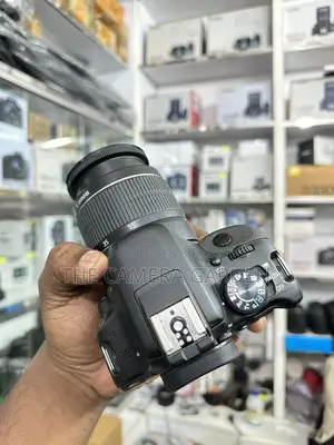 Canon 100d Body with 18-55mm Lens Available