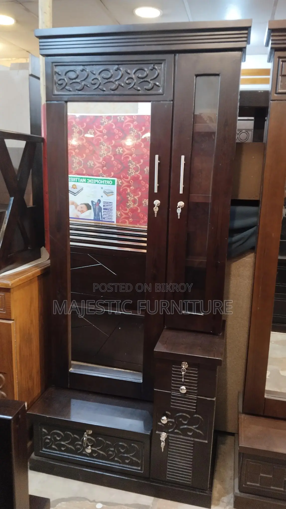NEW DRESSING TABLE. M# 375