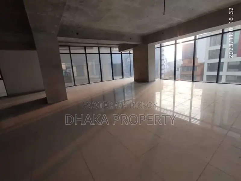 Commercial Office Space Rent in Baridhara Diplomatic Area
